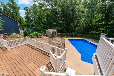16 Tumbling Brook Rd, Montville Township, NJ 07082 - Photo 32