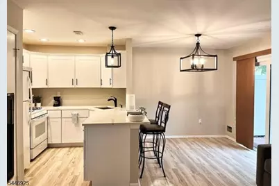 321 Gettysburg Way, Lincoln Park, NJ 07035 - Photo 6