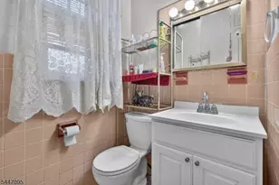 85 N 10th St, Newark, NJ 07107 - Photo 32