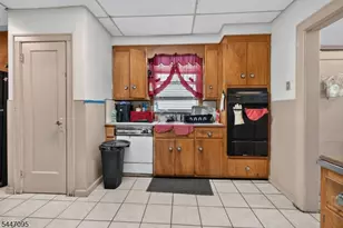85 N 10th St, Newark, NJ 07107 - Photo 4