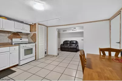 85 N 10th St, Newark, NJ 07107 - Photo 10