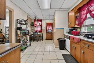 85 N 10th St, Newark, NJ 07107 - Photo 6