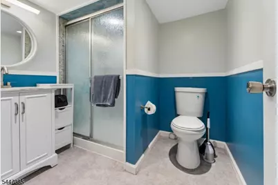 111 Yale Ter, Linden, NJ 07036 - Photo 30