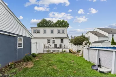 111 Yale Ter, Linden, NJ 07036 - Photo 36