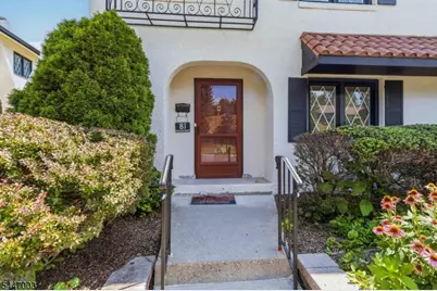 8-J Dorado Dr #J, Morristown, NJ 07960 - Photo 2