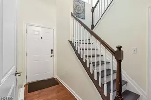302 Rotando Way, Morris Plains, NJ 07950 - Photo 4