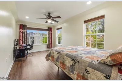 302 Rotando Way, Morris Plains, NJ 07950 - Photo 20