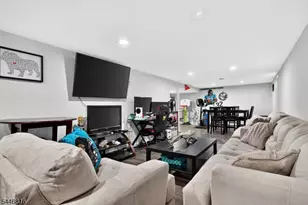 1229 Oxford Ave, Plainfield, NJ 07062 - Photo 18