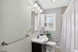 1229 Oxford Ave, Plainfield, NJ 07062 - Photo 14