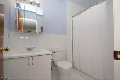 27 Gracie Rd, East Hanover Township, NJ 07936 - Photo 14