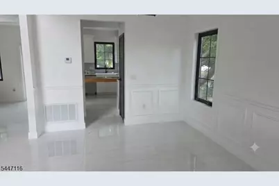 10 Poe Ave, Franklin Township, NJ 08873 - Photo 6