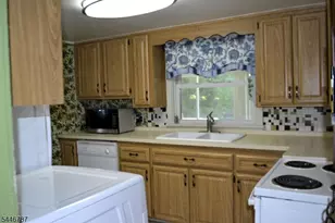 238 Fairview Ave, Hampton Township, NJ 07860 - Photo 20