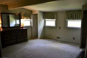 238 Fairview Ave, Hampton Township, NJ 07860 - Photo 28
