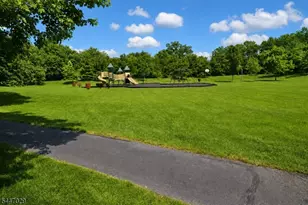 298 Greenfield Rd, Bridgewater, NJ 08807 - Photo 12