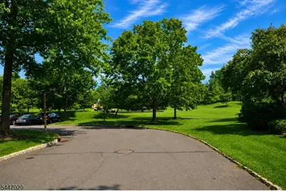 298 Greenfield Rd, Bridgewater, NJ 08807 - Photo 18