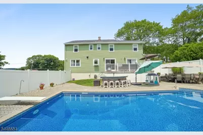 33 Frederick Dr, West Milford, NJ 07480 - Photo 34