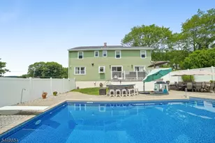 33 Frederick Dr, West Milford, NJ 07480 - Photo 34
