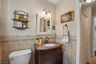 33 Frederick Dr, West Milford, NJ 07480 - Photo 14