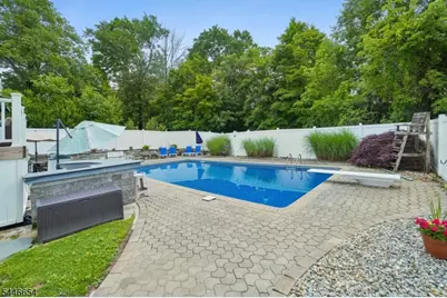 33 Frederick Dr, West Milford, NJ 07480 - Photo 32