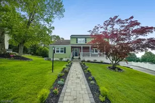 33 Frederick Dr, West Milford, NJ 07480 - Photo 1