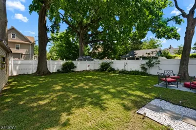 135 Morse Pl, Englewood, NJ 07631 - Photo 44