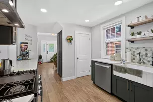 135 Morse Pl, Englewood, NJ 07631 - Photo 18