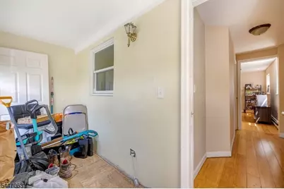 1083 Magnolia Ave, Elizabeth, NJ 07201 - Photo 32