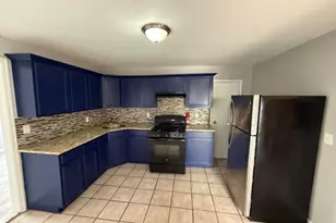 244 1st St, Elizabeth, NJ 07206 - Photo 1