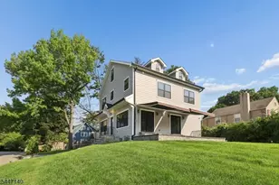 4 Hilltop Way, Essex Fells, NJ 07021 - Photo 30