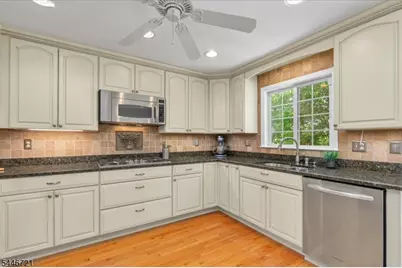 351 Retford Ave, Cranford Township, NJ 07016 - Photo 10