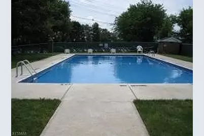 565 Grove St #A-5, Clifton, NJ 07013 - Photo 8