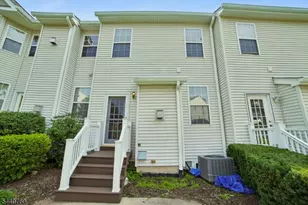 533 Coventry Dr, Nutley, NJ 07110 - Photo 32