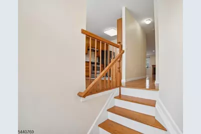 533 Coventry Dr, Nutley, NJ 07110 - Photo 4