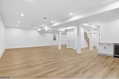 76 Hillside Ave, Livingston, NJ 07039 - Photo 24