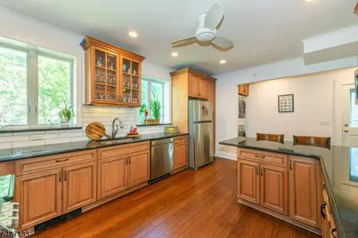 11 N Mountain Ave, Montclair Twp., NJ 07042 - Photo 22