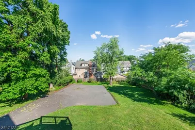 11 N Mountain Ave, Montclair Twp., NJ 07042 - Photo 40