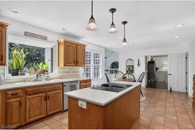 155 Seabrook Rd, Delaware Township, NJ 08530 - Photo 4
