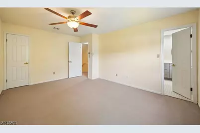 29 Coachlight Dr, Chatham Township, NJ 07928 - Photo 18