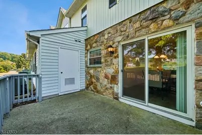 29 Coachlight Dr, Chatham Township, NJ 07928 - Photo 24