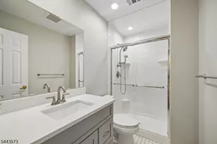 29 Coachlight Dr, Chatham Township, NJ 07928 - Photo 16