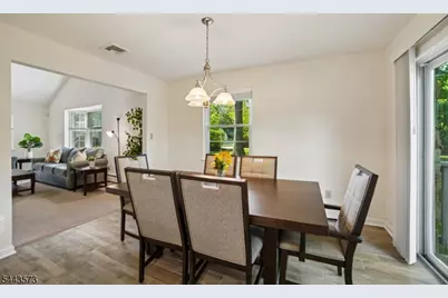 29 Coachlight Dr, Chatham Township, NJ 07928 - Photo 8