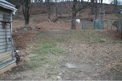 85 Passaic Ave, Ogdensburg, NJ 07439 - Photo 14