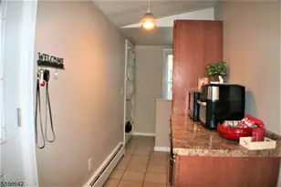 85 Passaic Ave, Ogdensburg, NJ 07439 - Photo 10