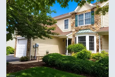 197 Patriot Hill Dr, Bernards Township, NJ 07920 - Photo 2