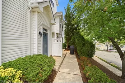2 Timothy Ct, Morris Township, NJ 07960 - Photo 6