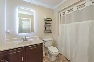 48 Green Ln, Randolph Township, NJ 07869 - Photo 8