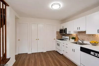 3722 Bloomingdale Dr, Hillsborough Township, NJ 08844 - Photo 12