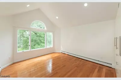 19 Matthew Rd, Wayne, NJ 07470 - Photo 20