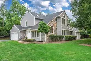19 Matthew Rd, Wayne, NJ 07470 - Photo 1