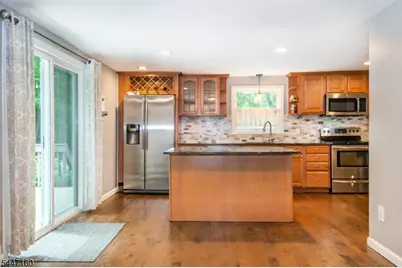 105 Drakestown Rd, Washington Township, NJ 07840 - Photo 12